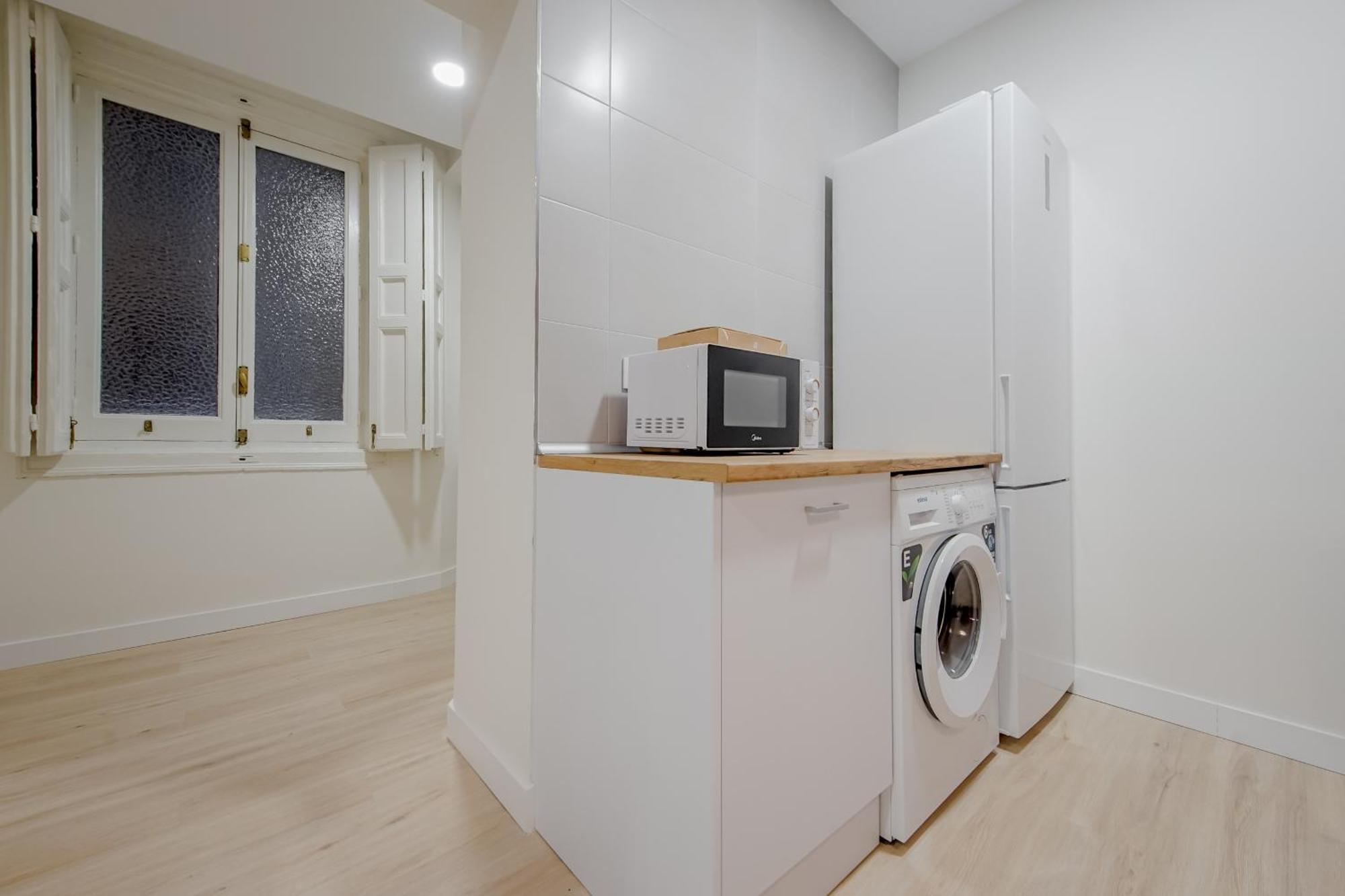 Cozy&New Apartment Para 6Pax En La Plaza De Tirso - Madrid E1 Exterior foto